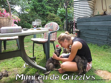 Mimi is er weer en geniet ook van de Grizzly's